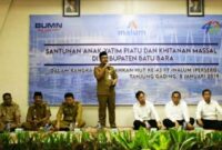 Wakil Bupati Batubara Oky Iqbal Frima saat menyampaikan kata sambutan pada acara penyantun anak yatim di Inalum