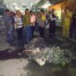 Kapolres Batubara AKBP Robinson Simatupang, Camat Tanjung Tiram Azwar, Kades Pahlawan Syamsul Aswin, Airud Tanjung Tiram saat melihat langsung alat tangkap gerandong yang dibakar OTK didepan kantor Angkatan Laut Tanjung Tiram, senin (14/01) malam sekitar pukul 09.00 Wib. 