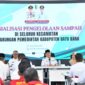 Bupati Batubara Zahir saat menggelar sosialisasi penanganan sampah di aula rumah dinas bupati, Rabu (8/3/2023)