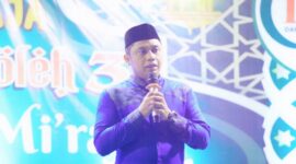 Plt) Kepala Dinas Kominfo Ahmad Fadly Rangkuti,ST,M.Kom menghadiri pelaksanaan Kegiatan Festival Anak Sholeh yang dilaksanakan di lapangan terbuka Jln. Purwodadi Simpang Mangga Atas-Bakaran Batu Kecamatan Rantau Selatan. Minggu malam (19/03/2023).