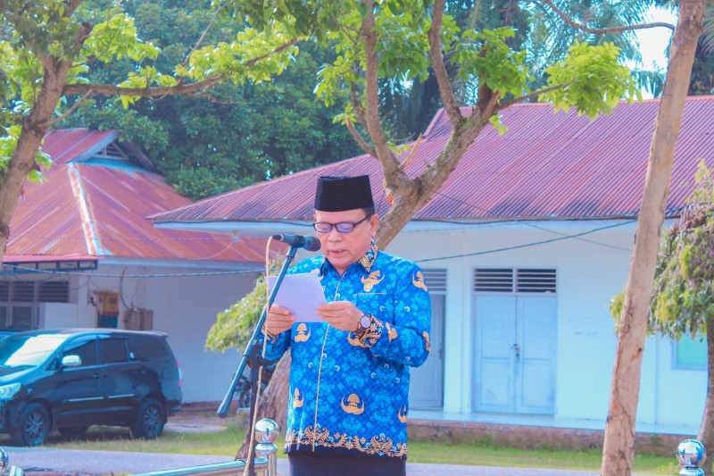 Pelaksana Harian Sekretaris Daerah Kabupaten Labuhanbatu Ir. Hasan Hari