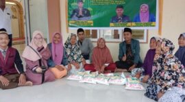 Jajaran Pengurus IPNU dan IPPNU saat menggelar buka puasa bersama dan safari Ramadhan di Mesjid Jami' Kecamatan Nibung Hangus.