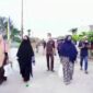 Team berbagi rezeki dari YRT Ahlul Qur'an saat road show kesejumlah rumah warga fakir miskin dan kaum dhuafa 
