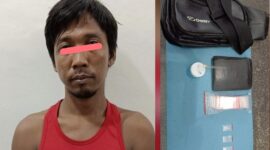 Ket photo : Tersangka inisial MF alias Tama bersama barang bukti sabu...