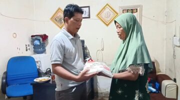 Janda Tua Kunjungi Kantor SMSI Sergai